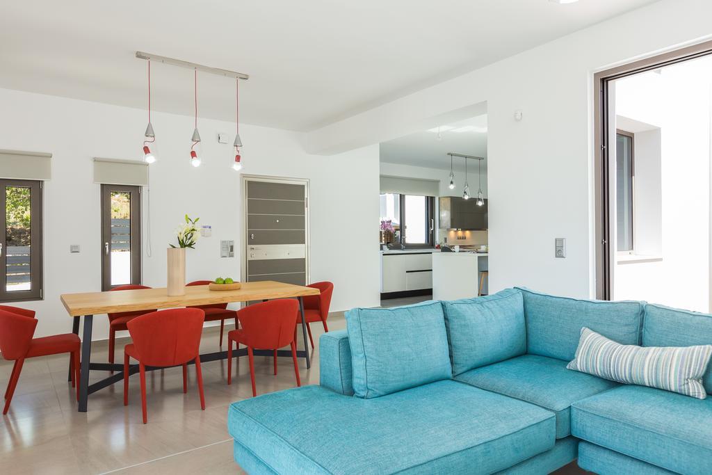 Eolia Iconic Villa, Walking Distance To The Beach, By Thinkvilla Panormos  Exterior photo