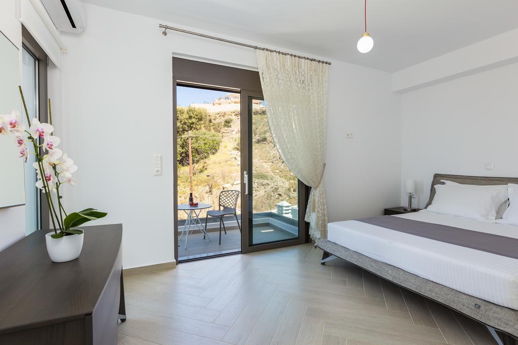 Eolia Iconic Villa, Walking Distance To The Beach, By Thinkvilla Panormos  Exterior photo
